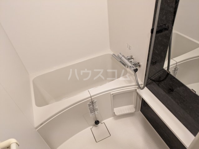 14/30 浴室