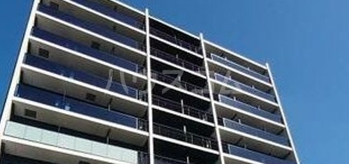 14/23 エントランス