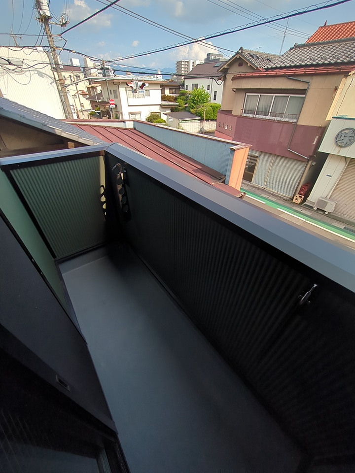 23/30 バルコニー