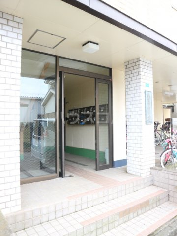 29/30 エントランス