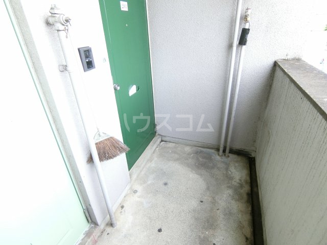 20/27 バルコニー