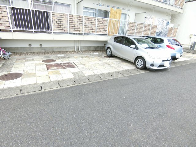 3/4 駐車場
