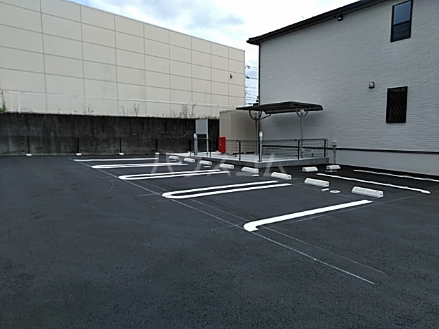 2/8 駐車場