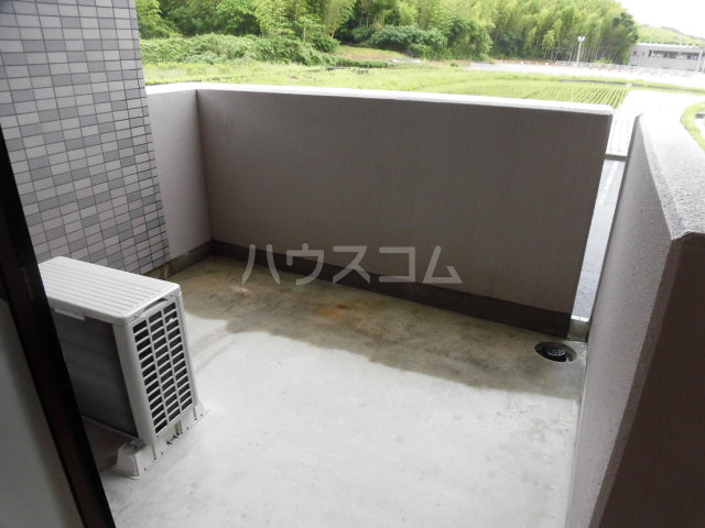 21/30 バルコニー