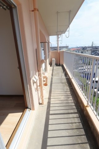 15/23 バルコニー