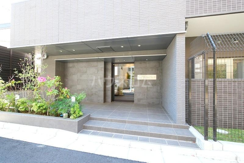 15/25 エントランス