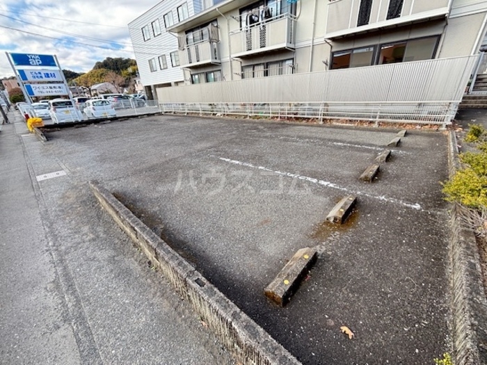 5/5 駐車場