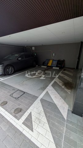26/30 駐車場