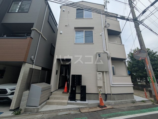 AＱリーフィア堀切の外観
