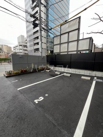 22/30 駐車場