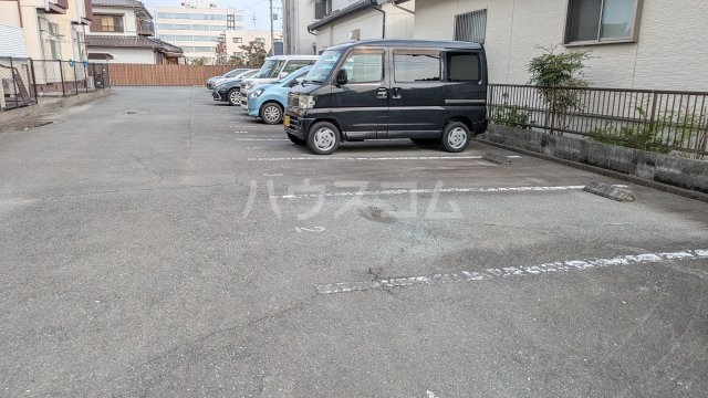 8/12 駐車場