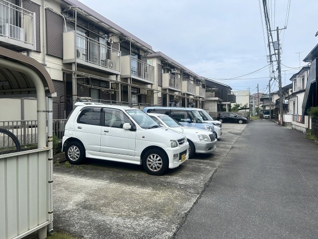 27/29 駐車場