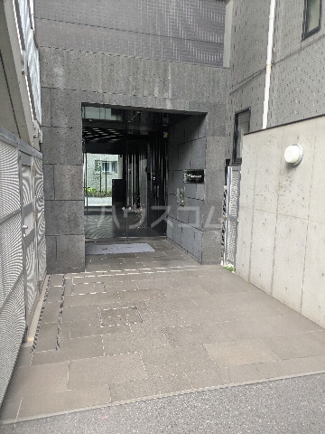 29/30 エントランス