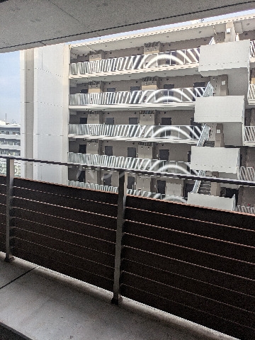 21/30 バルコニー