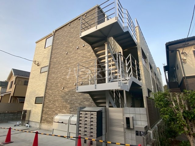 29/30 エントランス