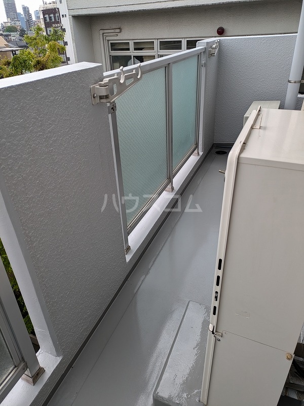 18/30 バルコニー