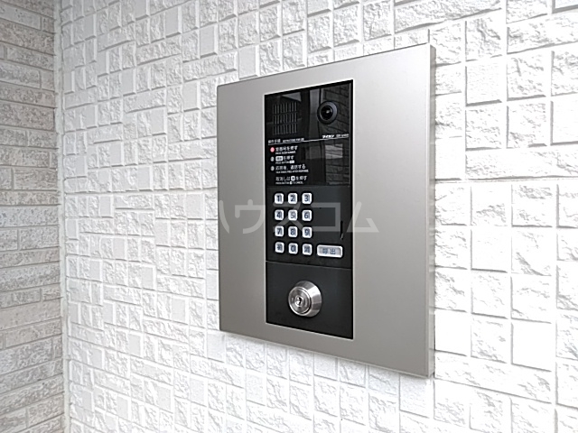 2/5 エントランス