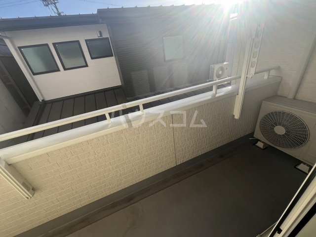 20/30 バルコニー