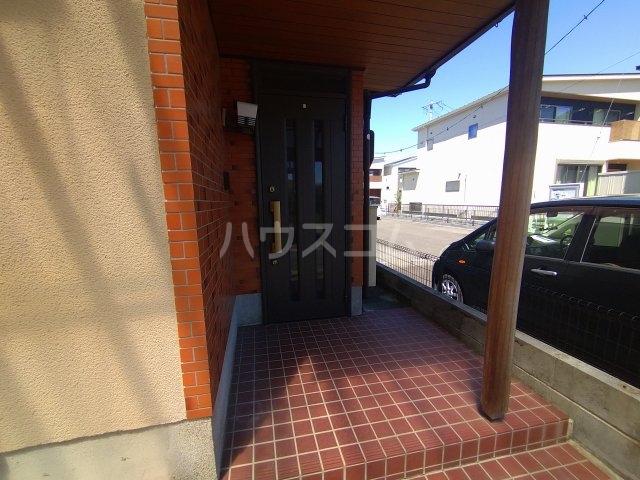 3/10 エントランス