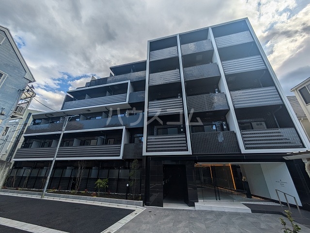 グランドコンシェルジュ世田谷アジールコートの外観