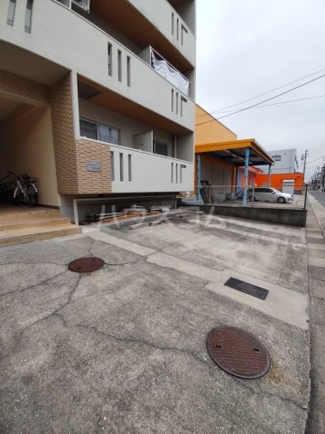 19/24 駐車場