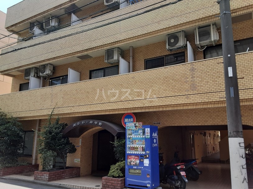 2/8 エントランス