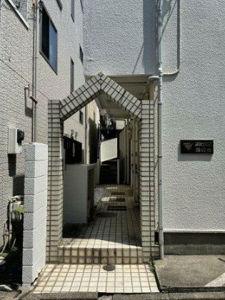 2/6 エントランス