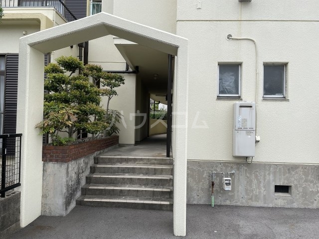 2/6 エントランス