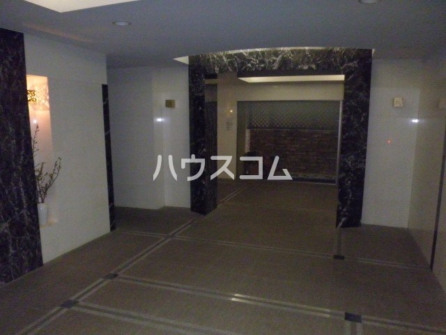 16/24 エントランス