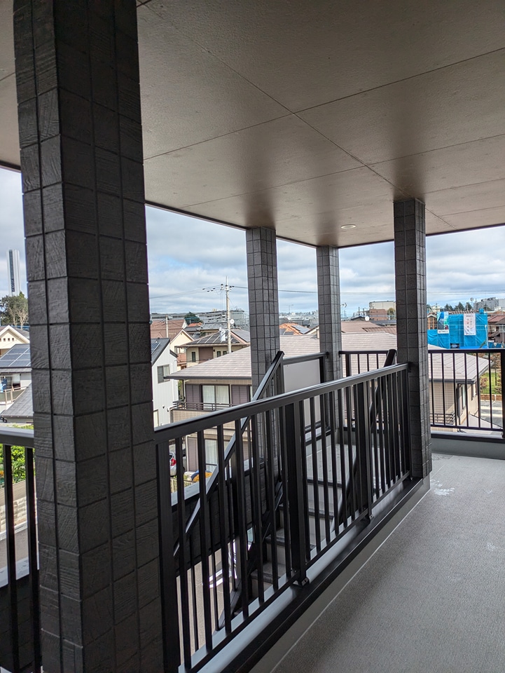 26/30 エントランス