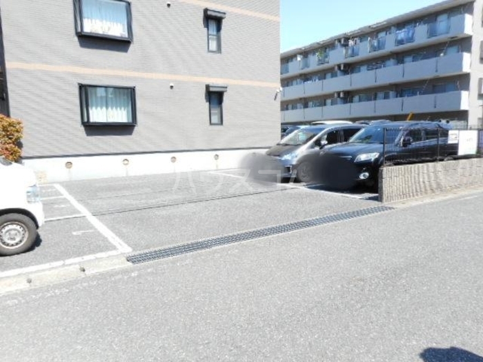14/24 駐車場