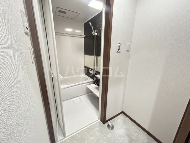 18/30 洗面