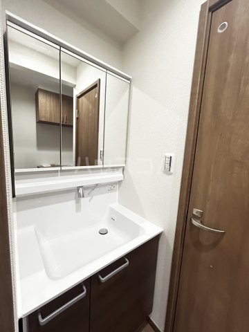 17/30 洗面