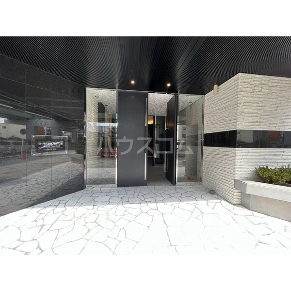 2/11 エントランス