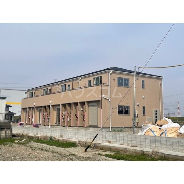 リーブルファイン鷹居の外観