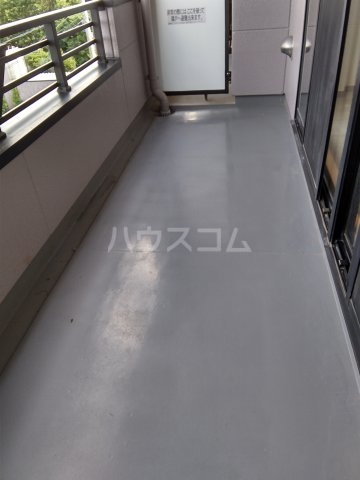 13/29 バルコニー