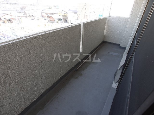 23/30 バルコニー