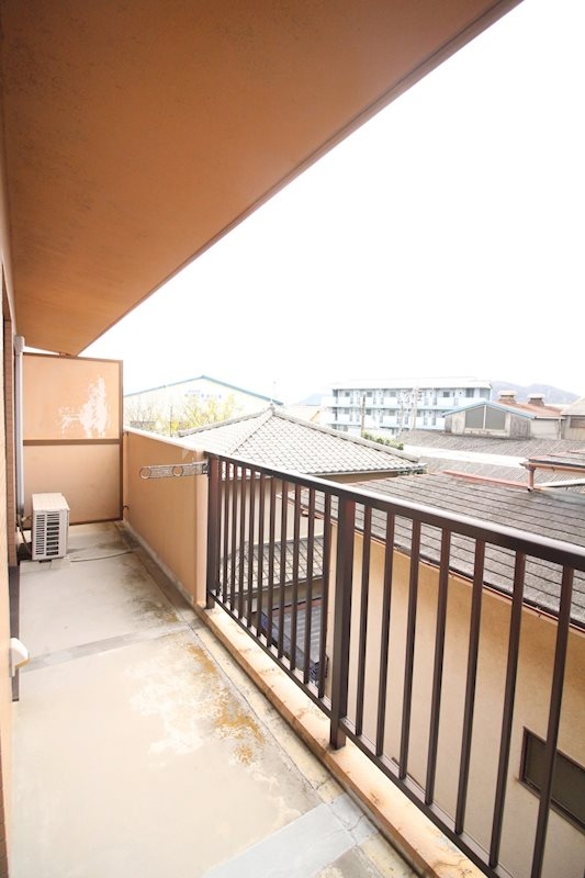 17/25 バルコニー