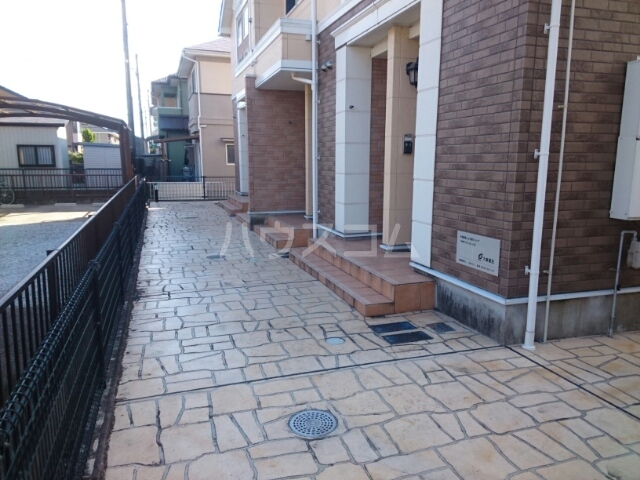 14/21 エントランス