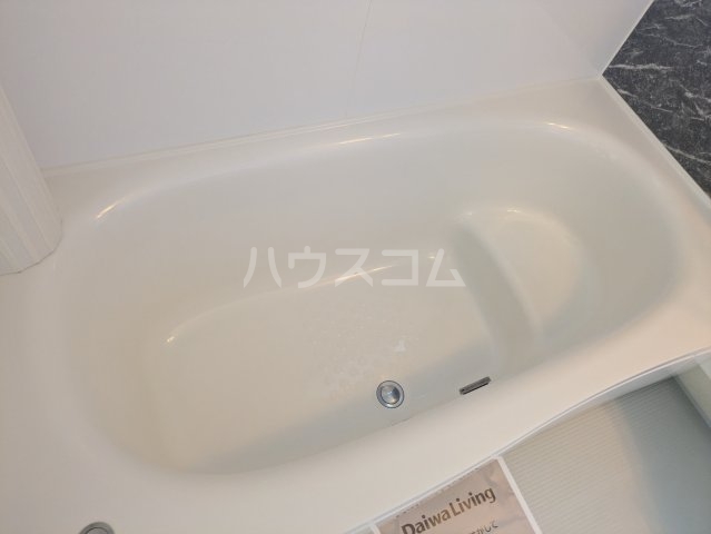 17/30 浴室