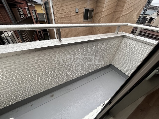 21/30 バルコニー