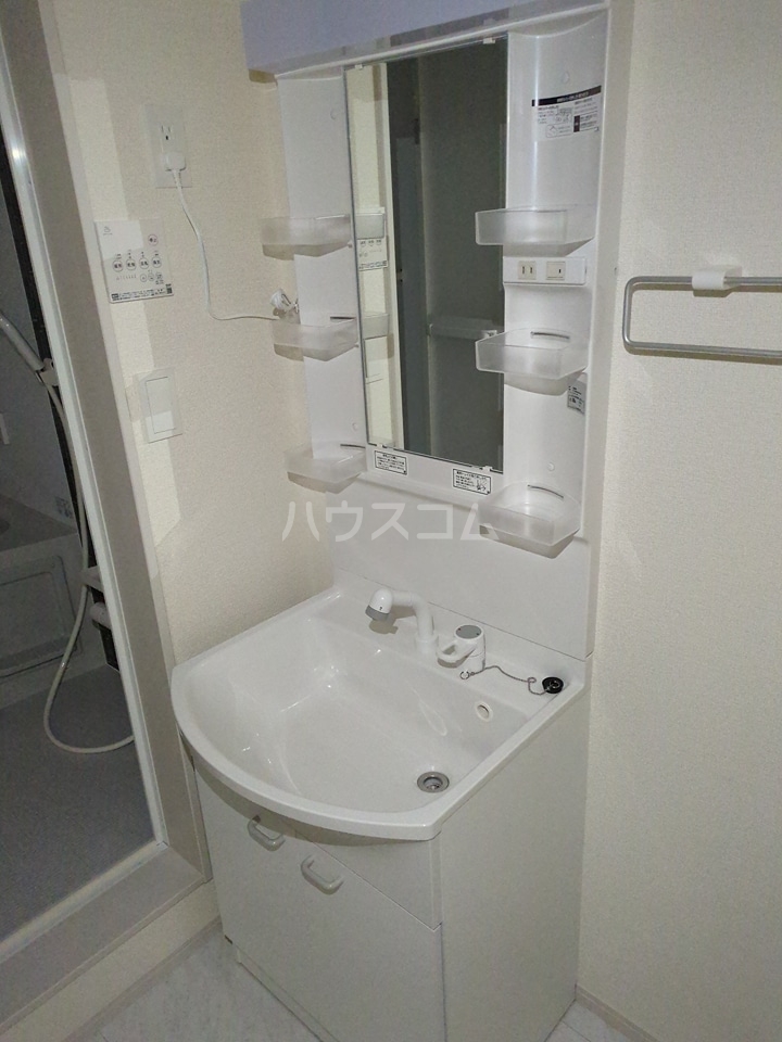 13/28 洗面