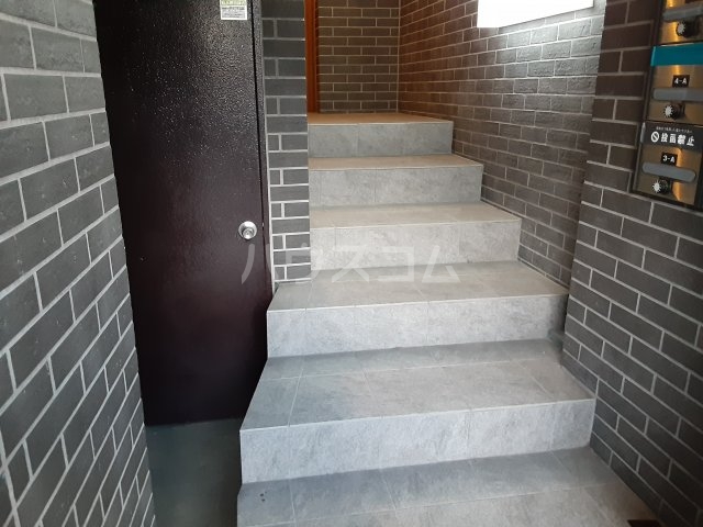 2/7 エントランス