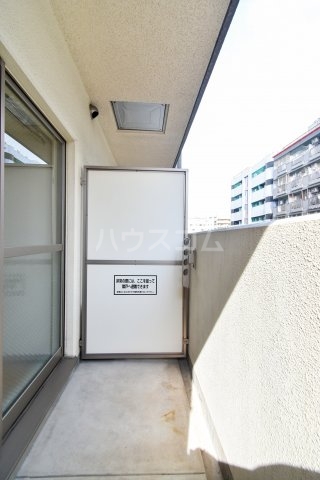 18/30 バルコニー