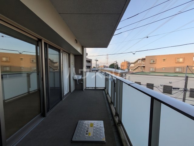 20/30 バルコニー