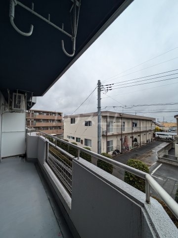 16/23 バルコニー