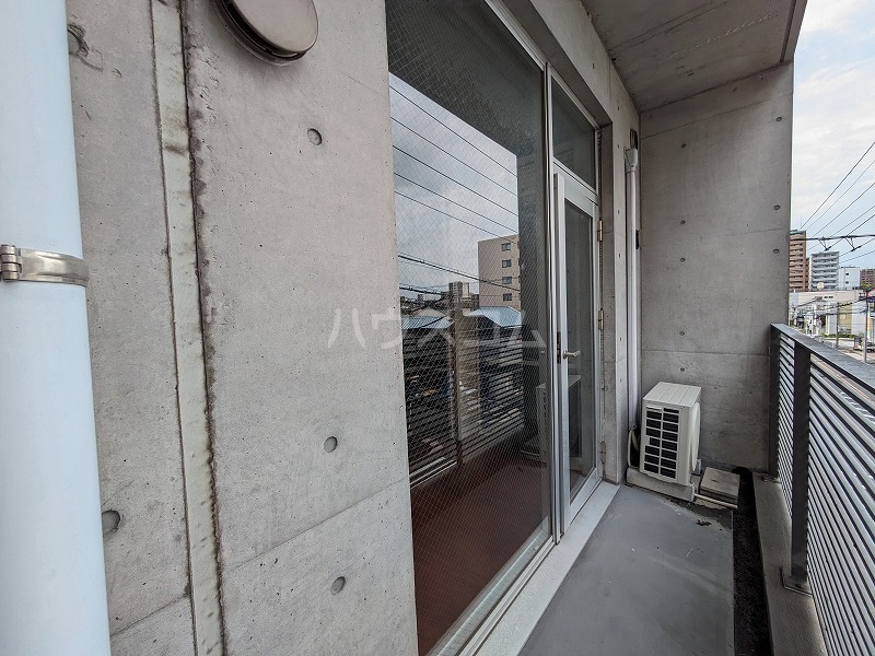 16/28 バルコニー