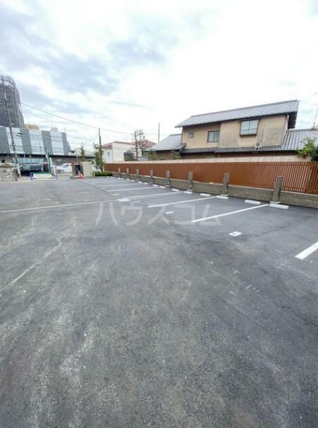 16/26 駐車場