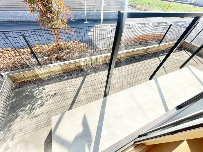 19/30 バルコニー