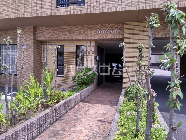 16/25 エントランス